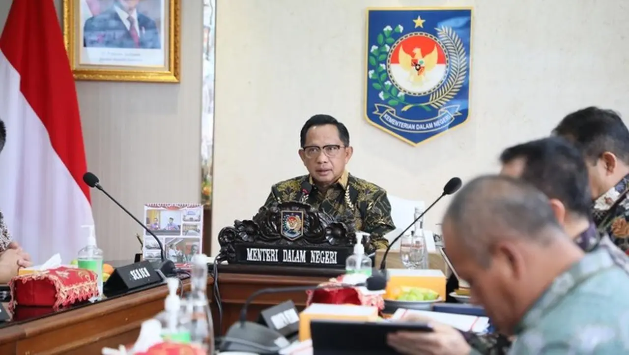 Mendagri Tito Karnavian Ingatkan Pemda Siaga Hadapi Nataru dan Ancaman Bencana