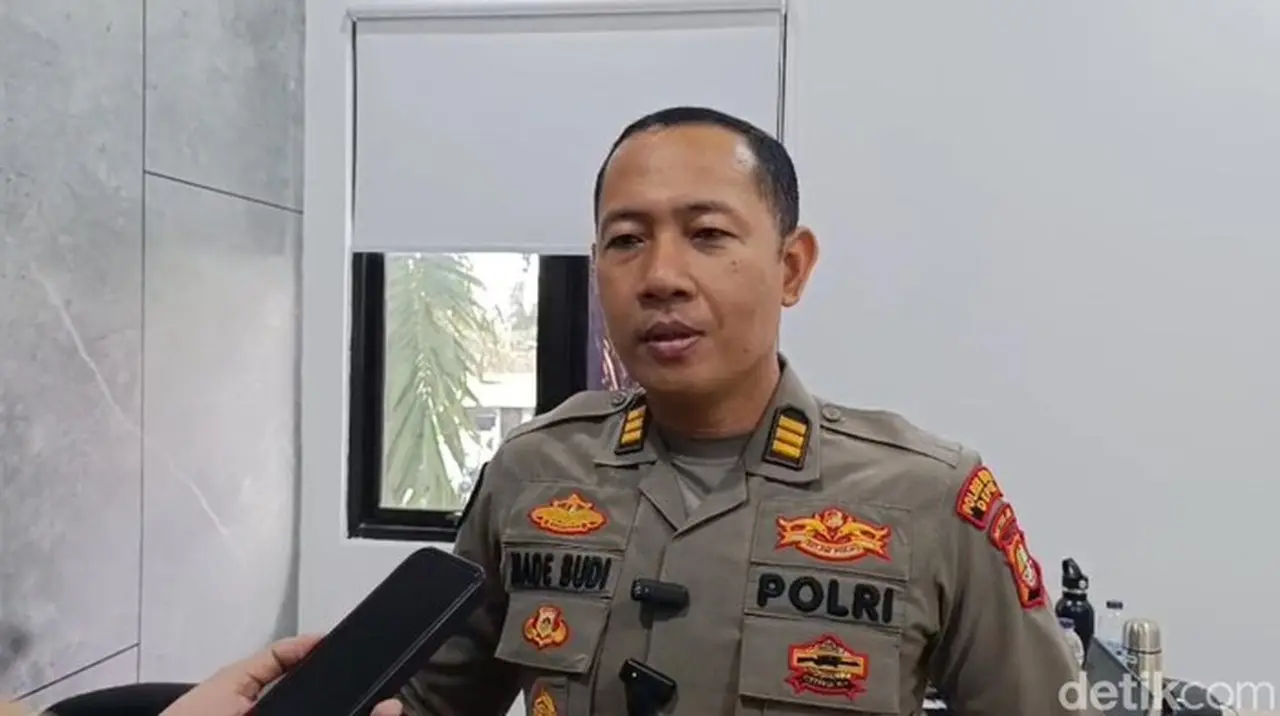 Aksi Debt Collector Aniaya Pria di Depok Terekam Video, Polisi Buru Pelaku Aksi Debt Collector Aniaya Pria di Depok Terekam Video, Polisi Buru Pelaku
