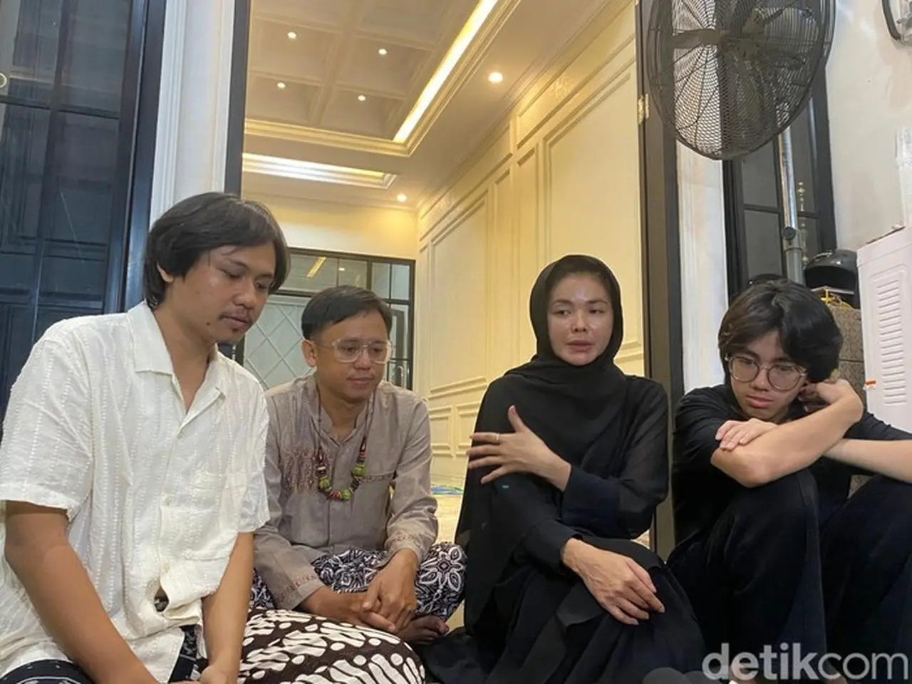 Keluarga Luruskan Wasiat Epy Kusnandar soal Pemakaman di Garut: Itu Akting