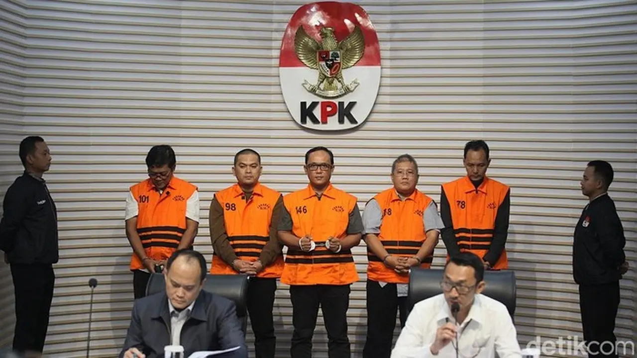 Bupati Lampung Tengah Ardito Wijaya Diduga Terima Suap Rp 5,7 Miliar untuk Lunasi Utang Kampanye