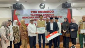 BPJPH Serahkan Bantuan Rp 500 Juta untuk Korban Bencana di Aceh Tamiang dan Pidie Jaya