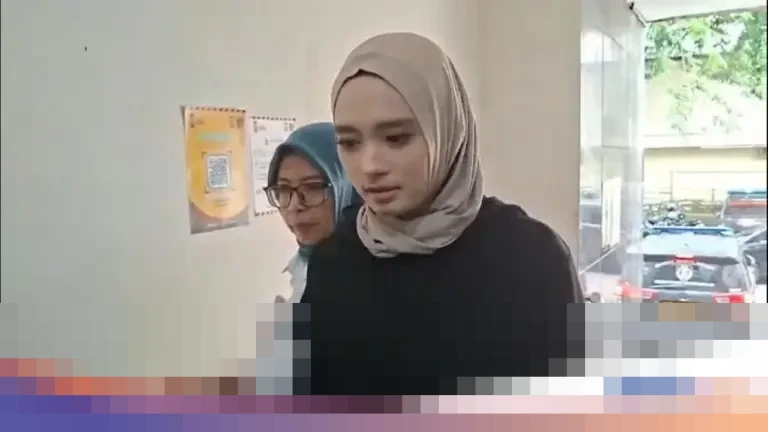 Inara Rusli: “Mau Cabut Laporan” Terkait Dugaan Penipuan Insanul Fahmi di Polda Metro Jaya