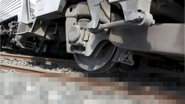 Insiden Tragis: Kereta Api Angkatan Laut Meksiko Tergelincir di Oaxaca, 13 Tewas, 98 Luka Insiden Tragis: Kereta Api Angkatan Laut Meksiko Tergelincir di Oaxaca, 13 Tewas, 98 Luka