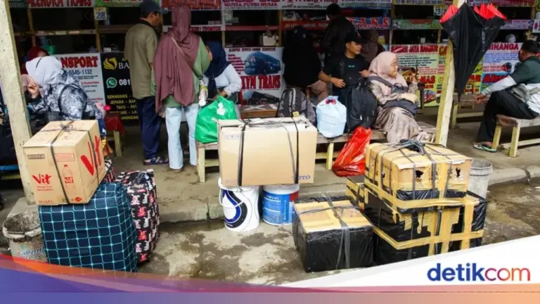 Islam Beri Keringanan Ibadah bagi Musafir: Panduan Lengkap Sholat, Puasa, dan Bersuci di Perjalanan