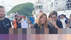 Istri Pelatih Valencia Menangis Histeris di Labuan Bajo, Suami dan Tiga Anak Hilang Akibat Kapal Tenggelam