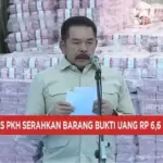 Jaksa Agung ST Burhanuddin Serahkan Dana Rp 6,6 Triliun Sitaan Satgas PKH di Hadapan Presiden