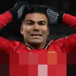 Jamie Carragher Tarik Ucapannya: Casemiro ‘Terlihat Lebih Ringan’ di Manchester United