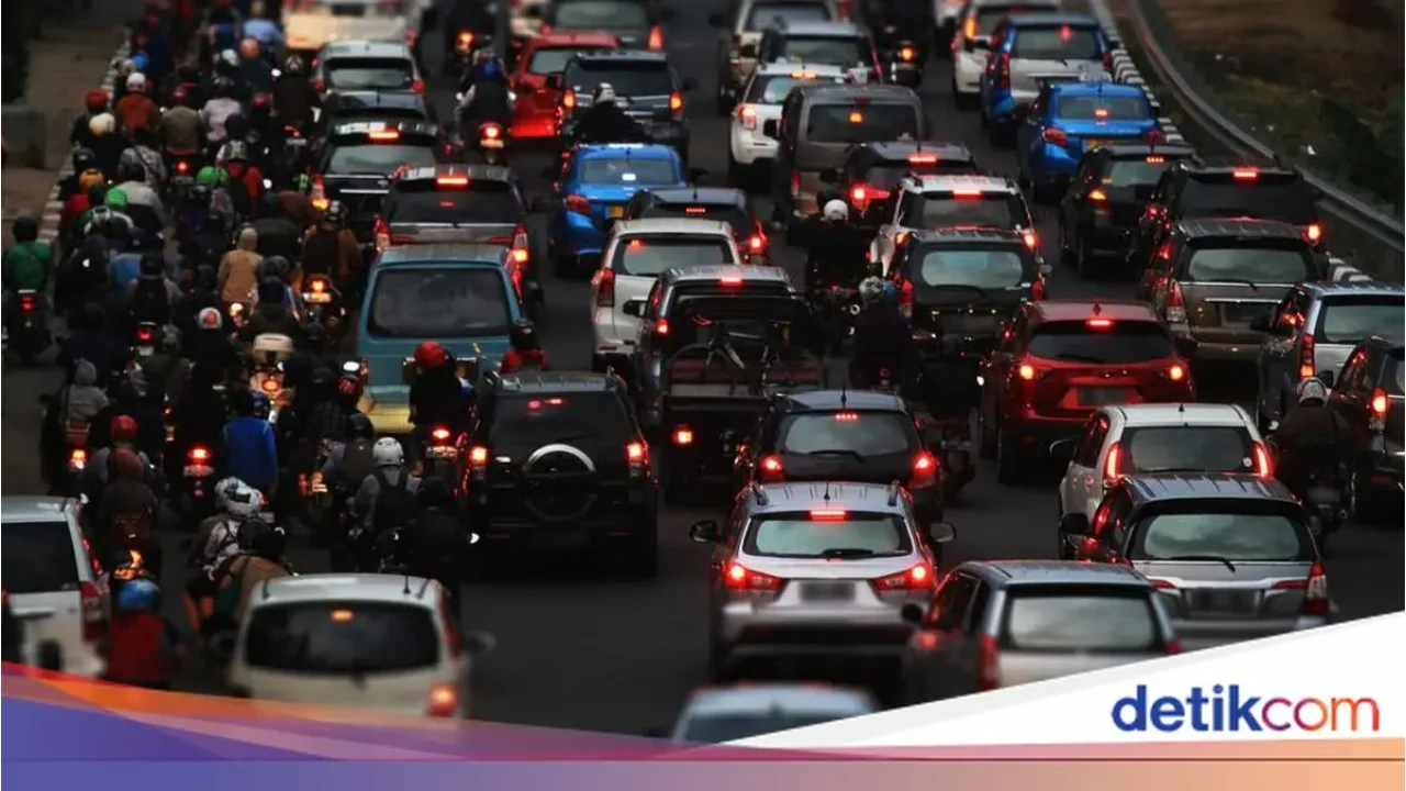 Jasa Marga Catat Hampir 1 Juta Kendaraan Tinggalkan Jabotabek Jelang Libur Natal 2025