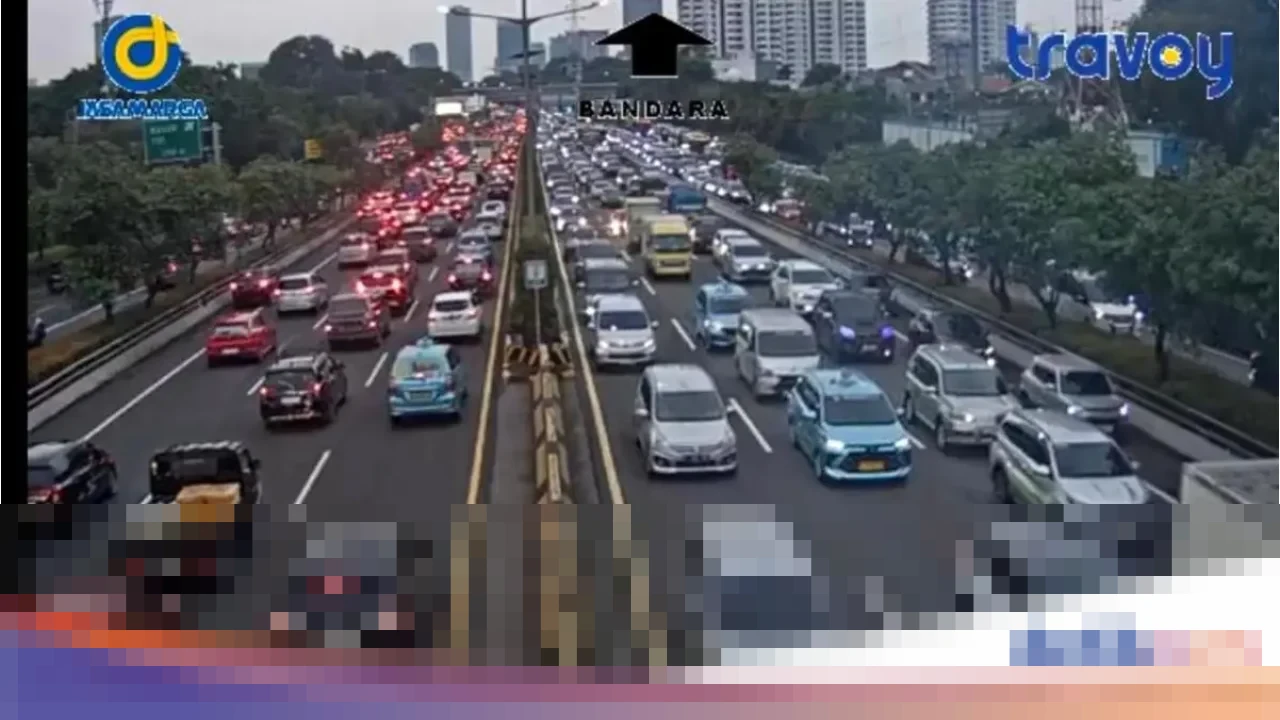 Jasa Marga: Tol Dalam Kota Jakarta Padat Merayap Sore Ini Akibat Volume Kendaraan Meningkat