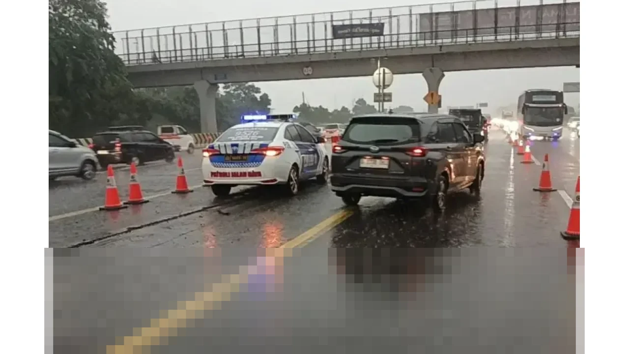 Jasamarga Terapkan Contraflow di Tol Jakarta-Cikampek untuk Urai Kepadatan Arus Balik Natal 2025