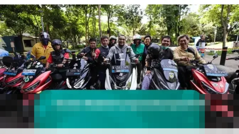 Jelajah Jakarta Bersama Komunitas Motor Listrik: Kumparan On The Road Sajikan Pengalaman Berbeda Jelajah Jakarta Bersama Komunitas Motor Listrik: Kumparan On The Road Sajikan Pengalaman Berbeda