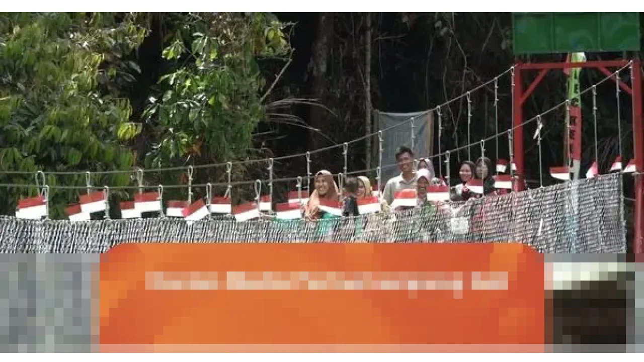 Jembatan Gantung Garuda 120 Meter Resmi Beroperasi, Buka Akses Vital Warga Pekon Umbar Tanggamus Jembatan Gantung Garuda 120 Meter Resmi Beroperasi, Buka Akses Vital Warga Pekon Umbar Tanggamus