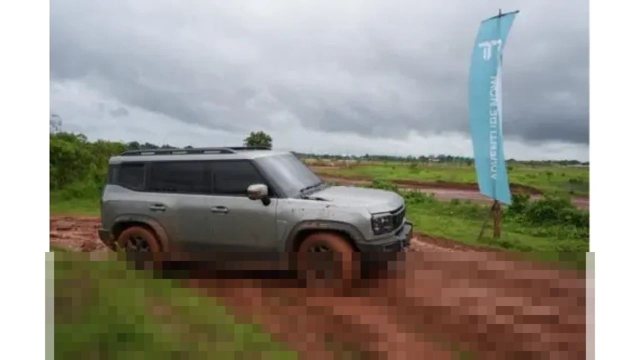 Jetour T2 Taklukkan Medan Ekstrem Berlumpur, Buktikan DNA Petualang di Lintasan Off-road