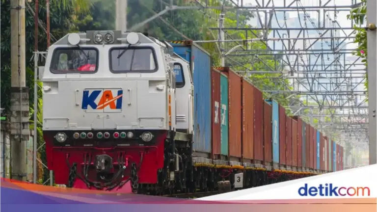 KAI Logistik Catat Kenaikan 20 Persen Angkutan Barang Jadi 295.614 Ton hingga November 2025, Optimalkan Distribusi Pangan Nataru