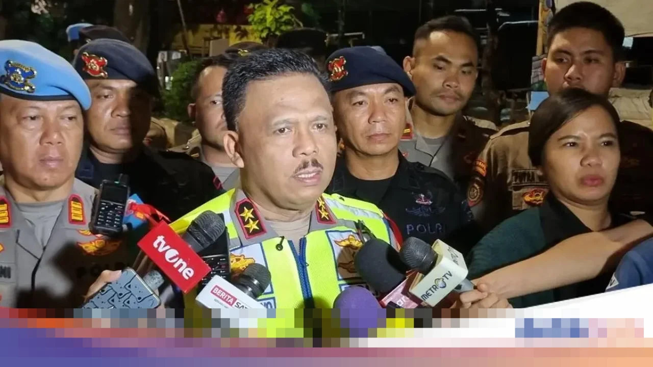 Kakorlantas Polri Irjen Agus Suryonugroho: “Damai Natal Menyertai Kita Semua,” Soroti Arus Mudik Nataru