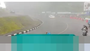 Kanit Gakkum Satlantas Cianjur: “Jarak Pandang Terbatas di Puncak Pass Akibat Hujan dan Kabut Tebal”