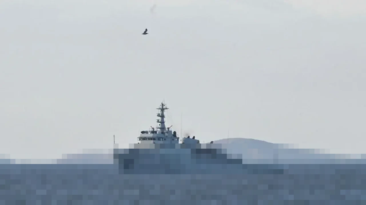 Kapal Perang China Mundur, Taiwan Tetap Siaga Penuh di Selat Taiwan