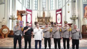 Kapolda Metro Jaya Pastikan Pengamanan Natal 2025 di Gereja Katedral dan Immanuel Berjalan Aman