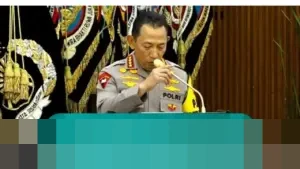 Kapolri Listyo Sigit Prabowo Minta Jajaran Tak Baperan Hadapi Kritik ‘No Viral No Justice’