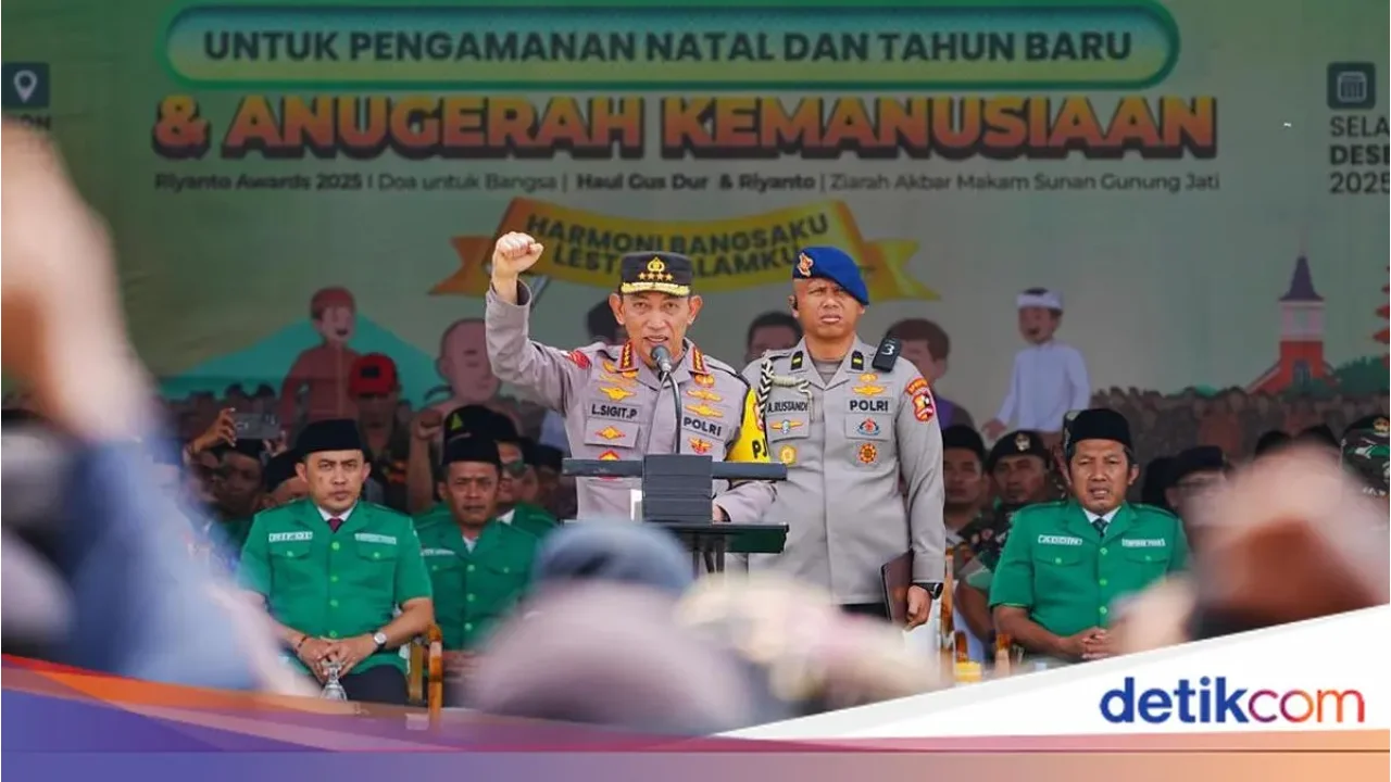 Kapolri Pimpin Apel Kebangsaan Banser di Cirebon, Sinergikan Pengamanan Natal dan Tahun Baru