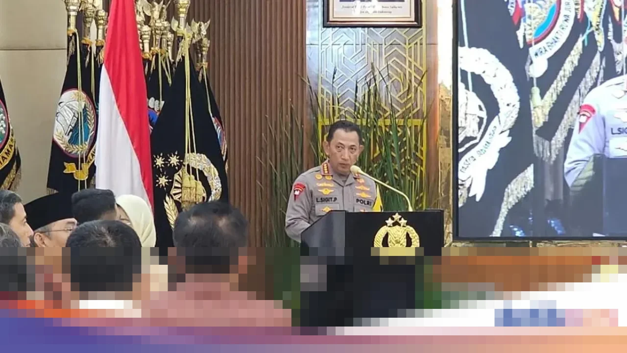 Kapolri Sigit: Kinerja Polri Diakui Survei Internasional dan Nasional, Raih Kepercayaan Publik Kapolri Sigit: Kinerja Polri Diakui Survei Internasional dan Nasional, Raih Kepercayaan Publik