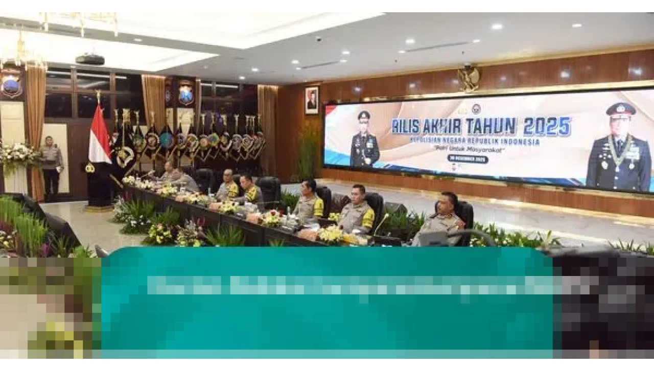 Kapolri Sigit: “Polri Akan Terus Humanis dan Responsif Layani Masyarakat” Kapolri Sigit: “Polri Akan Terus Humanis dan Responsif Layani Masyarakat”