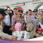 Kapolri Tinjau Kesiapan Stasiun Pasar Senen Jelang Puncak Arus Mudik Nataru 2025