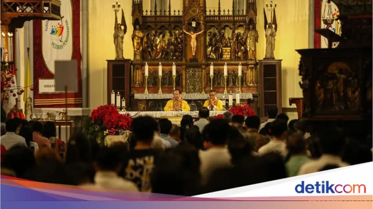 Kardinal Ignatius Suharyo Apresiasi Pengamanan Misa Natal 2025 di Katedral Kardinal Ignatius Suharyo Apresiasi Pengamanan Misa Natal 2025 di Katedral