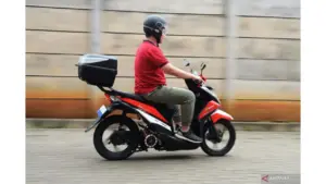 Kebiasaan Geber Gas Motor Matik Saat Berhenti Picu Kerusakan Fatal pada Mesin dan CVT