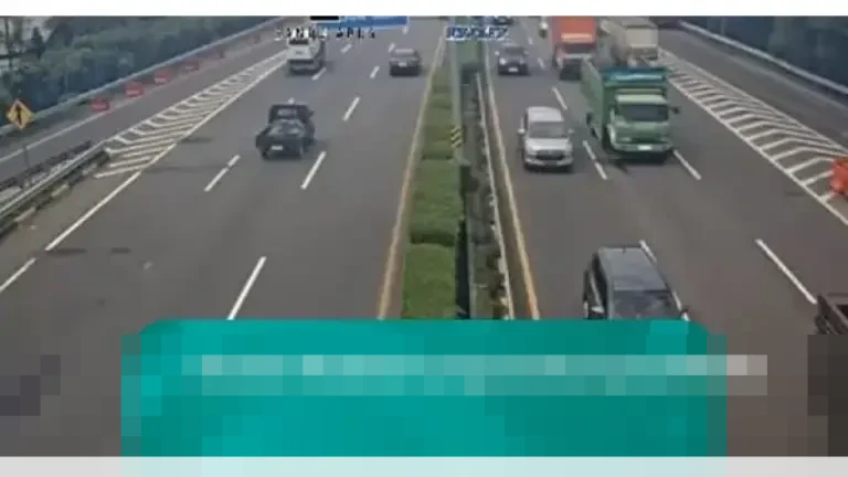 Kecelakaan Truk Tangki di Tol JORR Picu Kepadatan Panjang Arah Cikampek