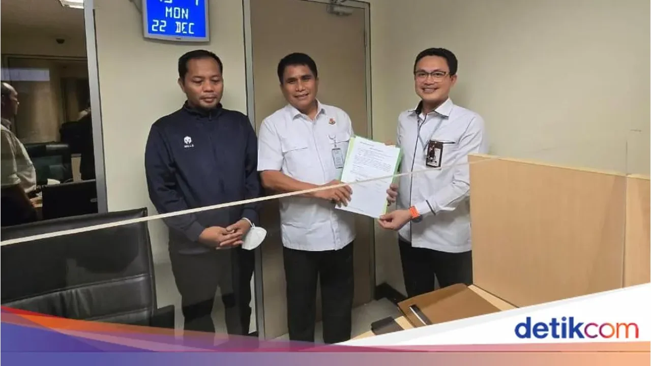 Kejagung Serahkan Kasi Datun Kejari HSU ke KPK Usai Penangkapan Pascakabur dari OTT