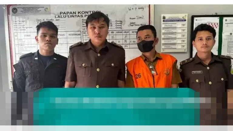 Kejari Samosir Jerat Kadinsos Fitri Agust Karokaro Tersangka Korupsi Dana Bantuan Banjir Rp 516 Juta