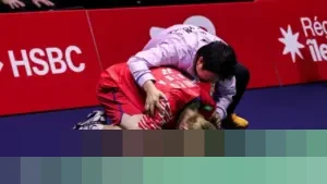 Kejuaraan Dunia BWF 2025 Paris: Shi Yuqi dan Akane Yamaguchi Ukir Sejarah di Tengah Persaingan Sengit