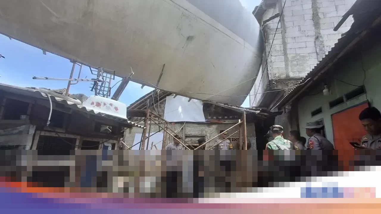 Kemenhub: “Bangkai Pesawat di Bogor Bukan Tanggung Jawab Ditjen Hubud” Kemenhub: “Bangkai Pesawat di Bogor Bukan Tanggung Jawab Ditjen Hubud”