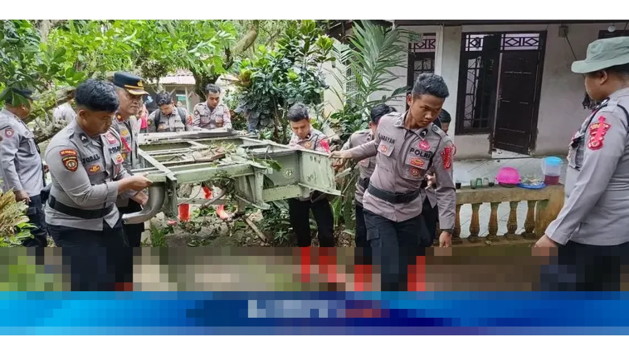 Kemenhub Pastikan Sayap Pesawat Penimpa Rumah di Bogor Bukan dari Pesawat Aktif