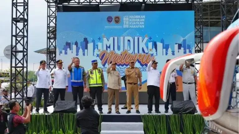 Kemenhub Resmikan Angkutan Motis Nataru 2025/2026, Ratusan Pemudik Motor Mulai Bergerak