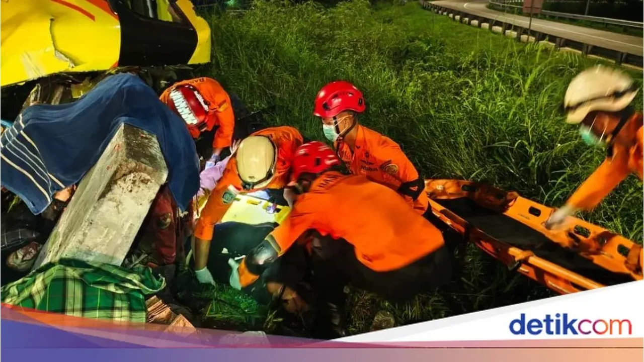 Kemenhub Ungkap Bus Cahaya Trans Tak Laik Jalan dalam Kecelakaan Maut di Tol Semarang