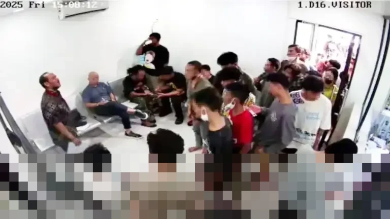 Kementerian Luar Negeri Pulangkan Sembilan WNI Korban Penipuan Daring dari Kamboja, Ingatkan Bahaya Kerja Ilegal