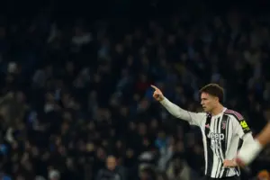 Spalletti Semprot Wartawan Soal Yildiz: Openda Pemain Mahal, Harus Main!