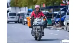 Kisah Kha Dai Dung: Miliarder Properti yang Pilih Jadi Kurir Demi Kesehatan dan Keseimbangan Hidup