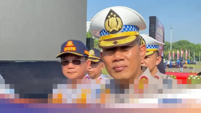 Kombes Komarudin: “Kantong Parkir Resmi Tersedia, Waspada Jukir Liar di CFN Sudirman-Thamrin” Kombes Komarudin: “Kantong Parkir Resmi Tersedia, Waspada Jukir Liar di CFN Sudirman-Thamrin”