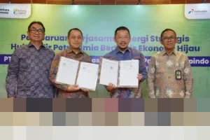 KPI dan Polytama Perkuat Sinergi Hulu-Hilir Petrokimia, Target Hemat Devisa Rp17,5 Triliun per Tahun
