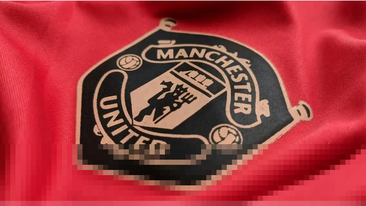 Krisis Gelandang Hantam Manchester United: Siapa Pengganti Fungsional Bruno Fernandes?