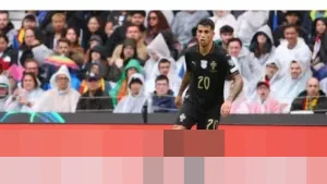 Krisis Lini Belakang Mencekik, Barcelona Kembali Lirik Joao Cancelo di Bursa Transfer Januari