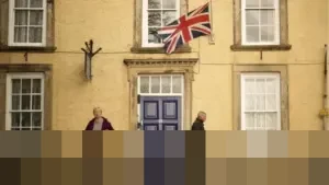 Lansia Inggris Kuasai Kekayaan dan Daya Beli, Geser Dominasi Gen Z-Milenial