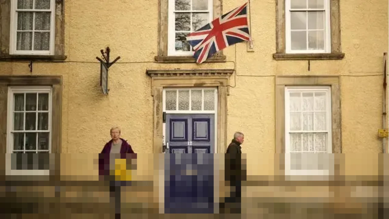 Lansia Inggris Kuasai Kekayaan dan Daya Beli, Geser Dominasi Gen Z-Milenial