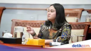 Legislator DPR RI Desak Blokir Permanen Bonnie Blue dari Indonesia Seumur Hidup Usai Lecehkan Merah Putih
