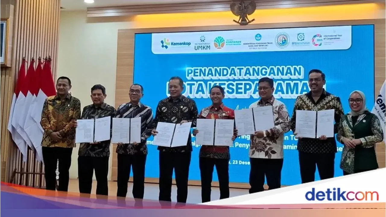 Lima Menteri Kabinet Prabowo Teken MoU, Perkuat Pengembangan Koperasi Desa Merah Putih