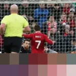 Liverpool Ungguli Wolverhampton 2-0 di Babak Pertama, Gravenberch dan Wirtz Cetak Gol