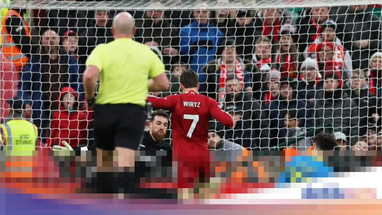 Liverpool Ungguli Wolverhampton 2-0 di Babak Pertama, Gravenberch dan Wirtz Cetak Gol